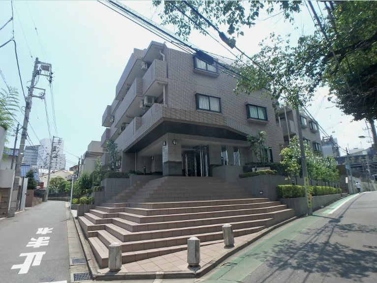 クレアホームズ神宮前